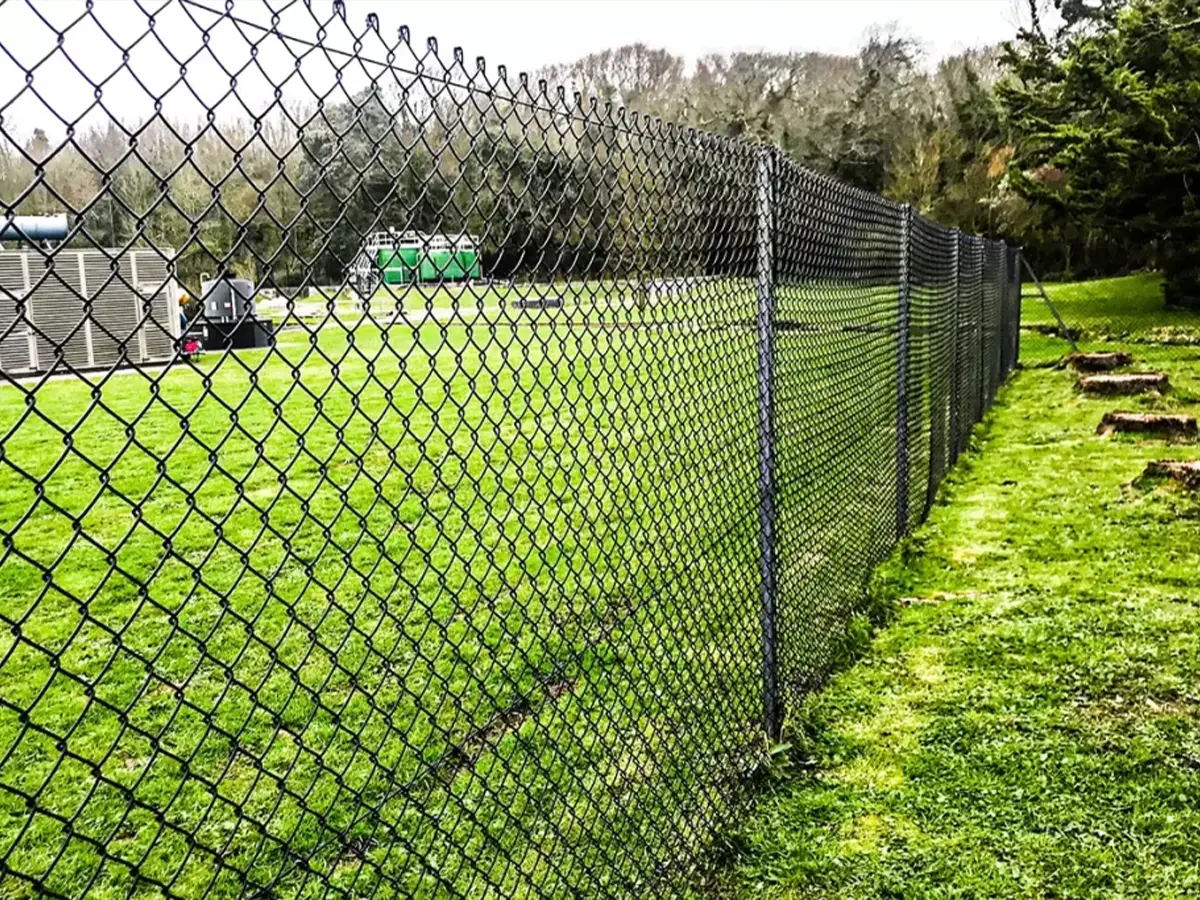 chain-link-fence-gallery6